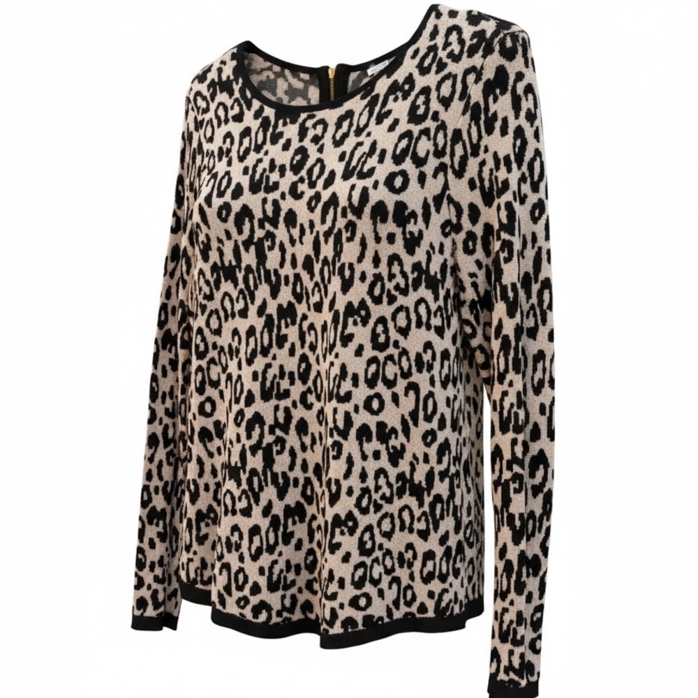 Chico’s Leopard Print Sweater Size 1 - Picture 4 of 12